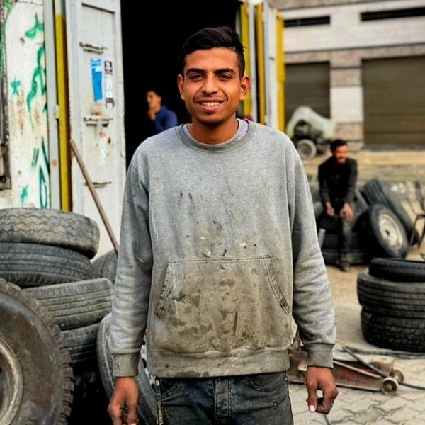 يوسف علوان